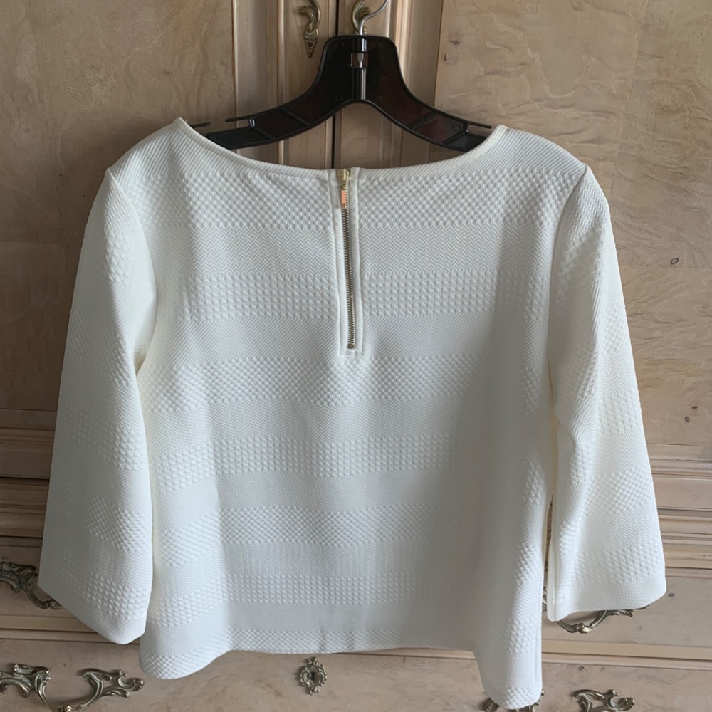 Chico Size 0, Jacket And Matching Top. - image 5